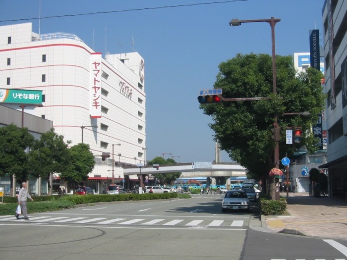 加古川駅前