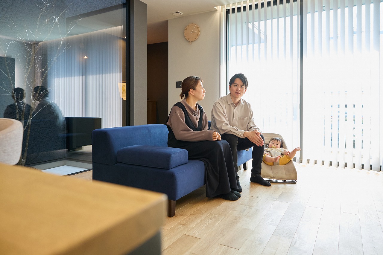 <p>いつからマイホーム購入を検討しましたか。ご家族の構成も教えてください。</p>
