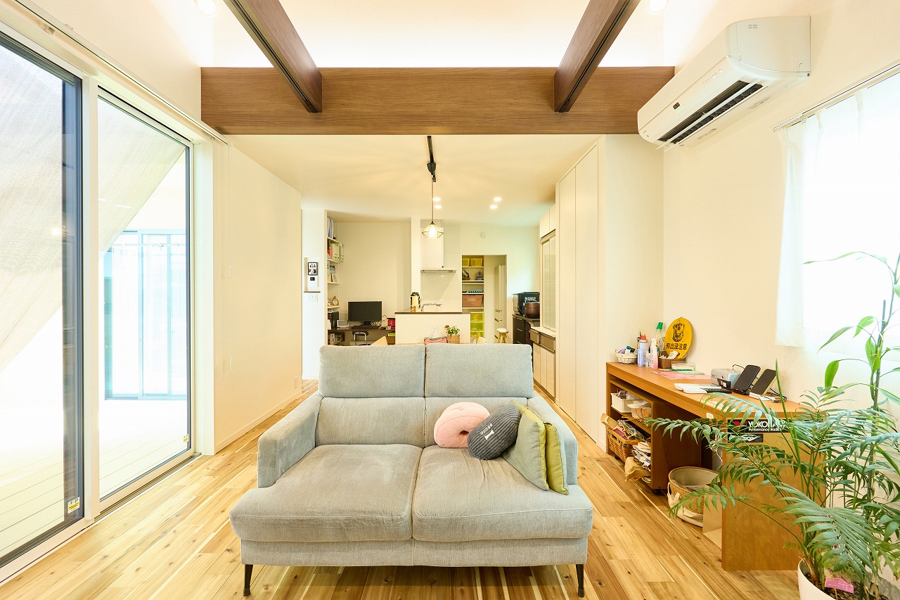 <p>今回2棟目を建てようと思われたきっかけと、平屋にされた理由を教えてください</p>